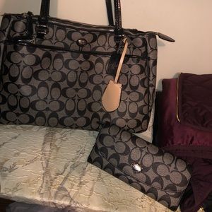 Coach purse and wallet